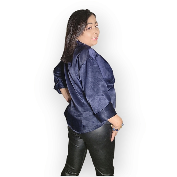 Jean Works & Company Chic Dark Blue Blouse Size L - Picture 7 of 13